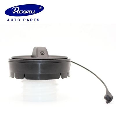 77300-53010 Auto Fuel Tank Locking Cap For Toyota SIENNA RAV4 In North America Sample