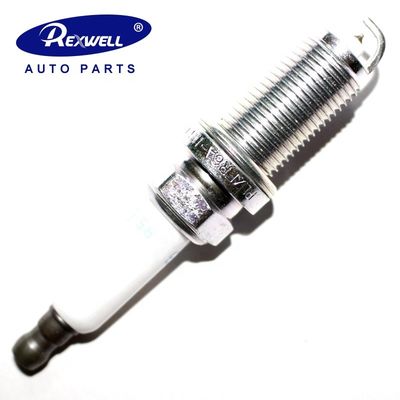 Ceramiche superiori candele per lampadine di iridio PLZFR6A11S per BMW X5 X3 E83 12122158253